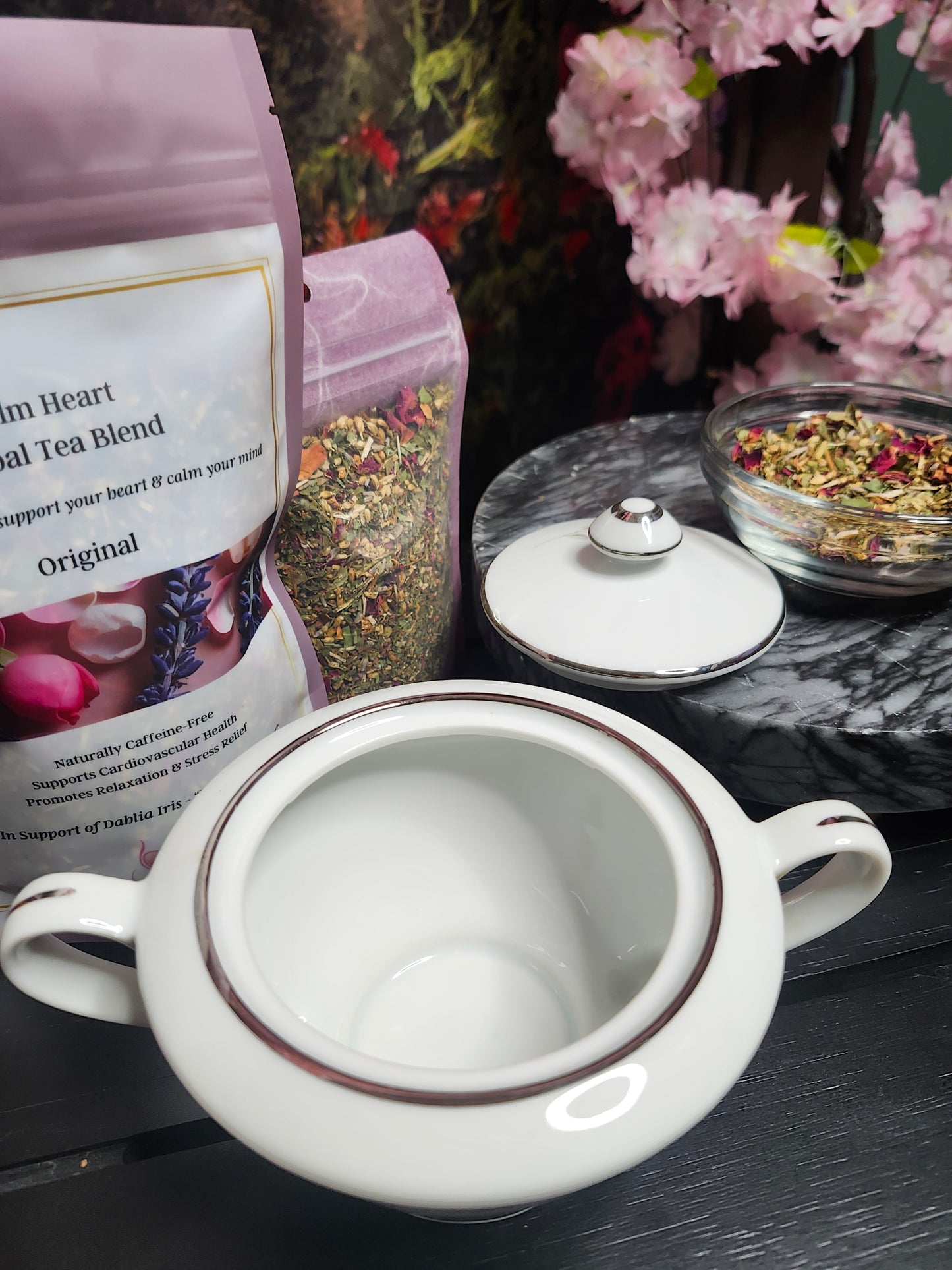 Seizan Lasting Rose Sugar Bowl