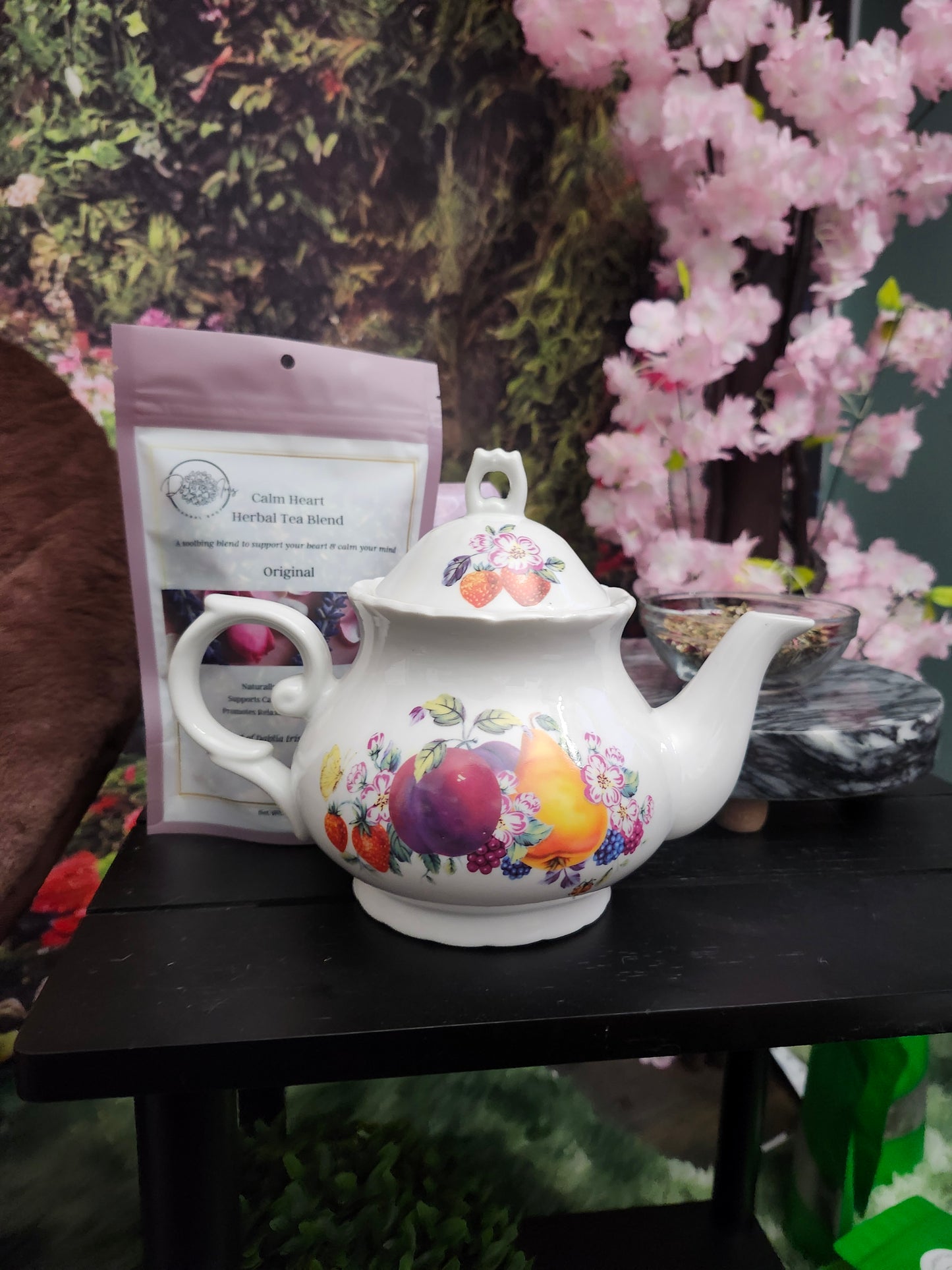 Vintage Tea Pot- Fruit